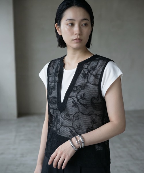 STYLE DELI(スタイルデリ)の「【BLK001】レースノースリプルオーバー(ベスト・レディース・ブラック・FREE)」の11枚目の写真