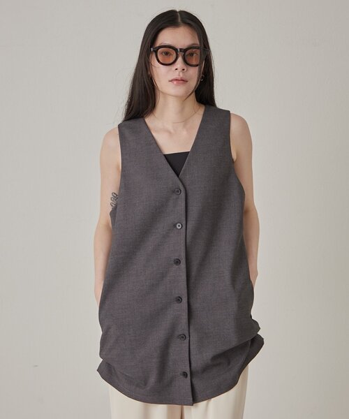 Omekashi(オメカシ)の「≪期間限定10%OFF≫【前後2WAY/ポケット付き】2WAYベスト(ベスト・レディース・ベージュ/グレー・FREE)」の18枚目の写真
