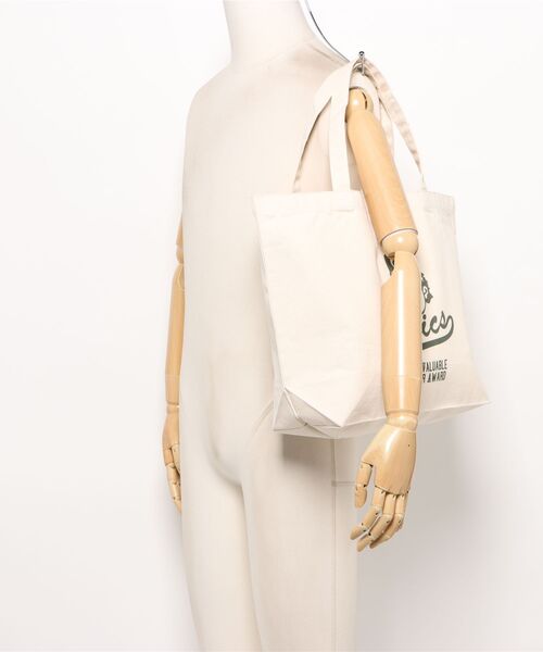 Ol' Basics(オールベーシックス)の「Ol' Basics(オール・ベーシックス) トートバッグ キャンバス イラスト ロゴ プリント 鞄 BAG アメカジ メンズ レディース ユニセックス MLサイズ(トートバッグ・レディース・ベージュ系1/ベージュ系2・FREE)」の7枚目の写真