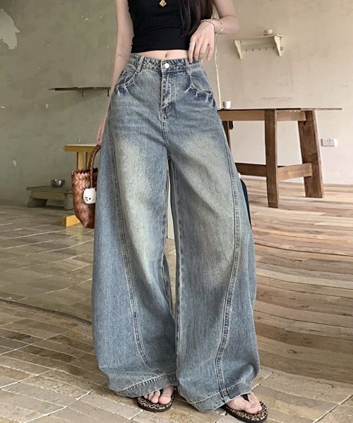 ReRe(リリ)の「ヴィンテージライクカーブワイドデニムパンツ(デニムパンツ・レディース・ブルー・SMALL/LARGE/MEDIUM/X-LARGE)」の10枚目の写真