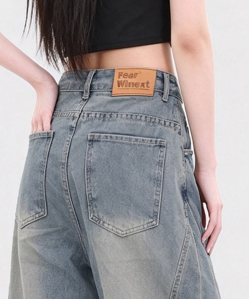 ReRe(リリ)の「ヴィンテージライクカーブワイドデニムパンツ(デニムパンツ・レディース・ブルー・SMALL/LARGE/MEDIUM/X-LARGE)」の3枚目の写真