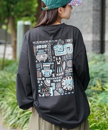 チチカカ（チチカカ）の「キカおばけ犬ロングTシャツ【ユニセックス】（Tシャツ/カットソー）」