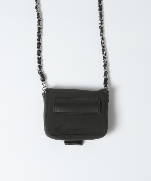 eL(エル)の「【eL】Chain Waist Pouch/1070211(ショルダーバッグ・レディース・ブラック/カーキ・FREE)」の4枚目の写真