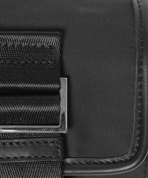 eL(エル)の「【eL】Chain Waist Pouch/1070211(ショルダーバッグ・レディース・ブラック/カーキ・FREE)」の11枚目の写真