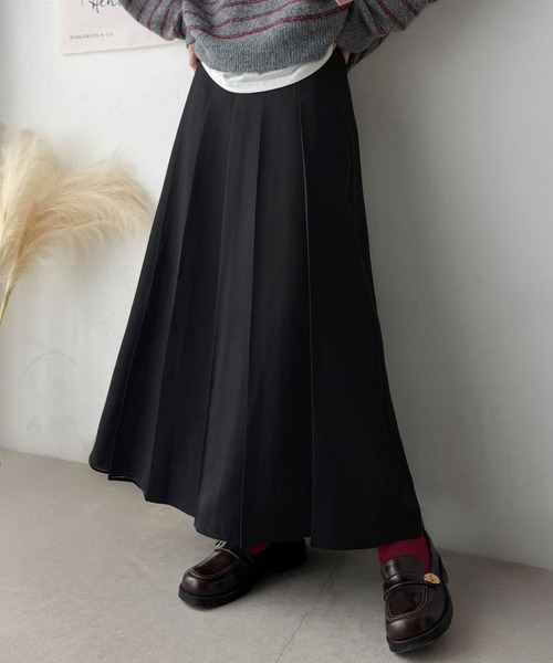 ブラック プリーツ ロングスカート セール】縦ラインですらっと魅せ。動くたび綺麗。ツイル太プリーツ