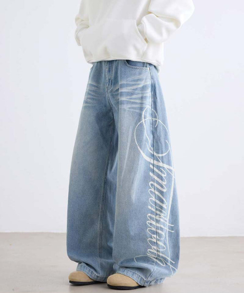 neos（ネオス）の「ヴィンテージウォッシュ スクリプトプリント バレルワイドデニムパンツ ユニセックス【2026AW新作】（デニムパンツ・メンズ・ブルー/ブラック・MEDIUM/X-LARGE/LARGE）」の18枚目の写真