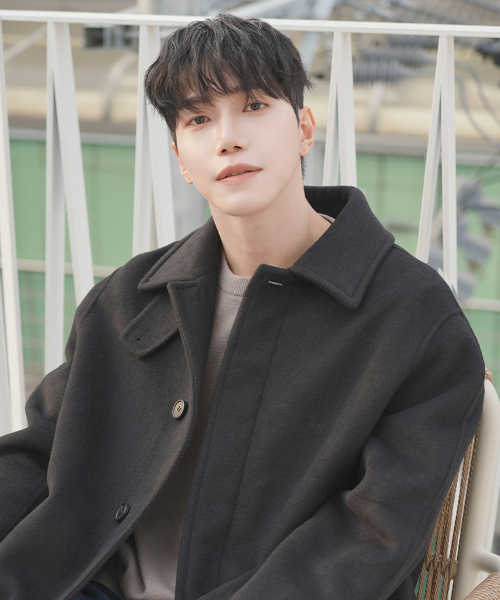 ADHOC(アドホック)の「男女共用セミオーバーバルマカンコート (ブラック) (HBAHCA1)(チェスターコート・メンズ・その他・FREE/100/95/105)」の4枚目の写真