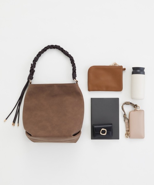 LE VERNIS(ル・ベルニ)の「LE VERNIS(ル・ベルニ)Woven handle bag(ハンドバッグ・レディース・ブラウン/ブラック・FREE)」の9枚目の写真