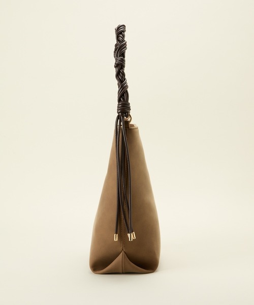 LE VERNIS(ル・ベルニ)の「LE VERNIS(ル・ベルニ)Woven handle bag(ハンドバッグ・レディース・ブラウン/ブラック・FREE)」の3枚目の写真