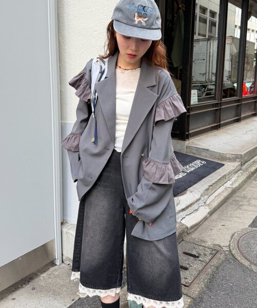 w closet(ダブルクローゼット)の「フリルジャケット(テーラードジャケット・レディース・ネイビー/ブラウン/グレー・MEDIUM/SMALL)」の16枚目の写真