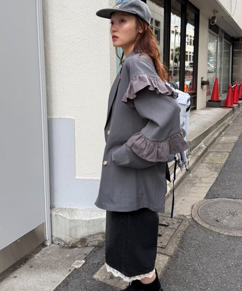 w closet(ダブルクローゼット)の「フリルジャケット(テーラードジャケット・レディース・ネイビー/ブラウン/グレー・MEDIUM/SMALL)」の18枚目の写真