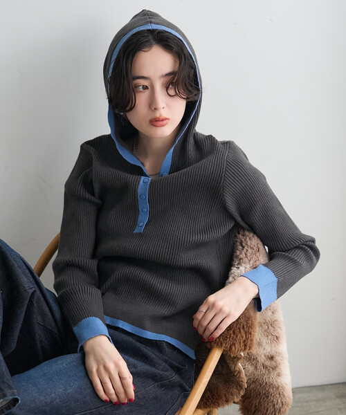 FREAK'S STORE(フリークスストア)の「配色リブニットフーディー/フードニット(ニット/セーター・レディース・グレー/ライトグレー/ネイビー/オフホワイト・フリ-)」の11枚目の写真