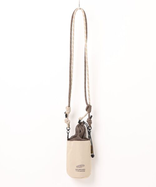 KEEN(キーン)の「《keen》HARVEST DRAWSTRING BAG(エコバッグ/サブバッグ・レディース・グレー系その他/ベージュ系その他・フリー)」の1枚目の写真