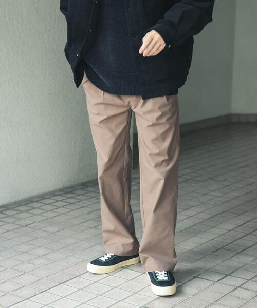 ITEMS URBANRESEARCH(アイテムズ アーバンリサーチ)の「SHADOW STRIPEセミワイドトラウザー(その他パンツ・メンズ・オリーブ/ブルー系その他/モカ・MEDIUM/LARGE)」の13枚目の写真