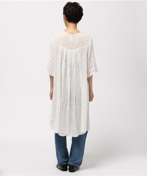 LBC（エルビーシー）の「レーヨンクレープジレ        （ワンピース・レディース・オフホワイト/オリーブ/ダークグレー・MEDIUM）」の5枚目の写真