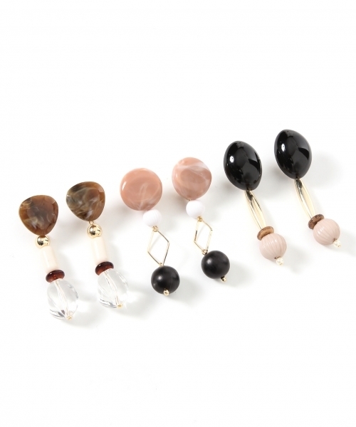 LEPSIM(レプシィム)の「ボリュームイヤリング 744805(イヤリング・レディース・ブラック系その他/ピンク系その他/ベージュ系その他・ONE SIZE)」の10枚目の写真