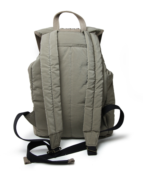 And A（アンドエー）の「トレトレリュック（And A × TRES）（バックパック/リュック・レディース・ブラック/グレー/ブラウン/パープル・FREE）」の6枚目の写真