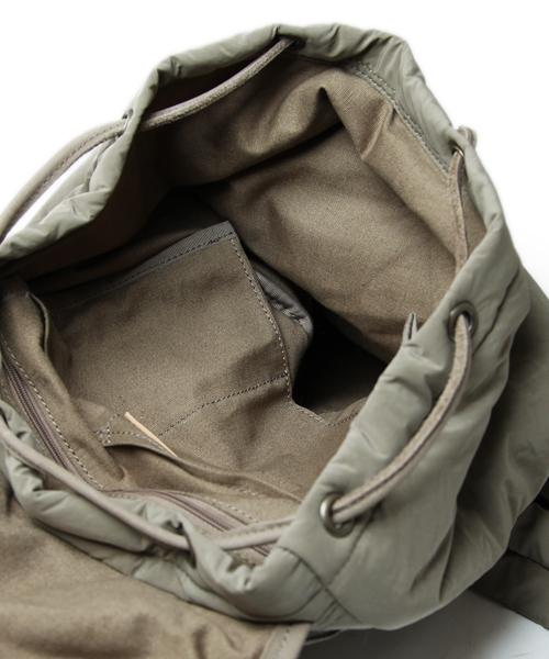 And A（アンドエー）の「トレトレリュック（And A × TRES）（バックパック/リュック・レディース・ブラック/グレー/ブラウン/パープル・FREE）」の9枚目の写真