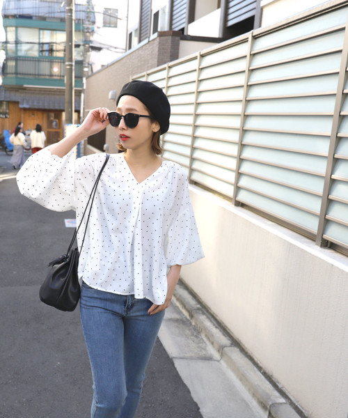 coca（coca）（コカ）の「ドット柄バルーンスリーブキーネックブラウス（シャツ/ブラウス・レディース・ブラック/ホワイト・ONE SIZE）」の6枚目の写真