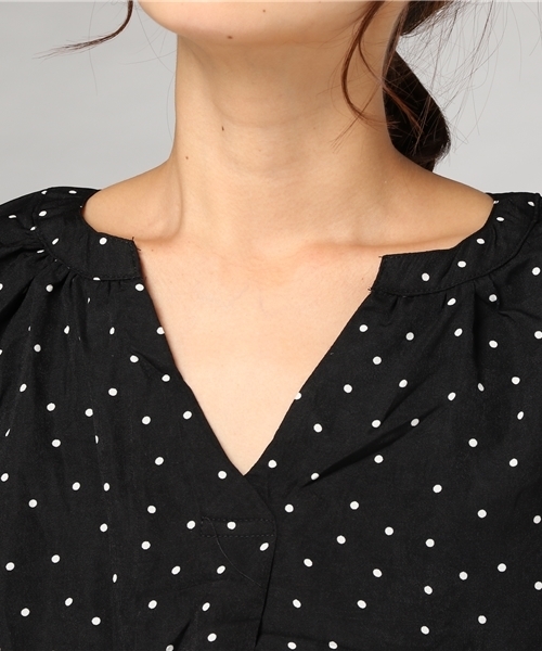 coca（coca）（コカ）の「ドット柄バルーンスリーブキーネックブラウス（シャツ/ブラウス・レディース・ブラック/ホワイト・ONE SIZE）」の8枚目の写真