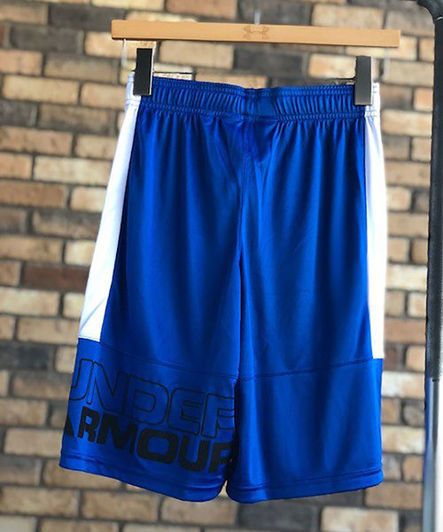 UNDER ARMOUR(アンダーアーマー)の「ボーイズ トレーニングショートパンツ / スタントショーツ(その他パンツ・キッズ・ブルー/ブラック/ブラック×レッド/ネイビー・150/140/130/160)」の5枚目の写真