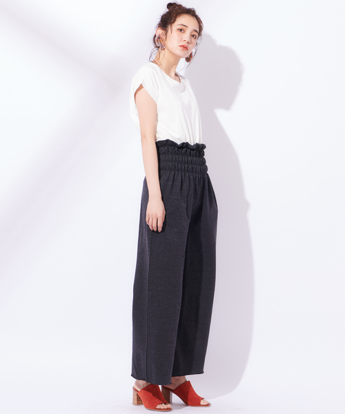 CIAOPANIC(チャオパニック)の「ウエストギャザーイージーパンツ(その他パンツ・レディース・チャコールグレー/ライトベージュ・FREE)」の18枚目の写真