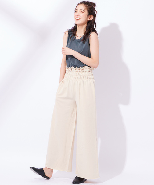 CIAOPANIC(チャオパニック)の「ウエストギャザーイージーパンツ(その他パンツ・レディース・チャコールグレー/ライトベージュ・FREE)」の5枚目の写真