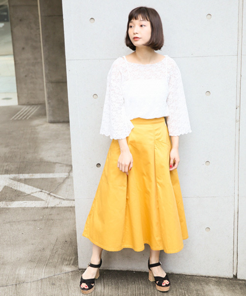 LOWRYS FARM(ローリーズファーム)の「BIGポケットスキフレアスカート 796210(スカート・レディース・ベージュ/グリーン/ネイビー/イエロー/レッド・FREE)」の7枚目の写真