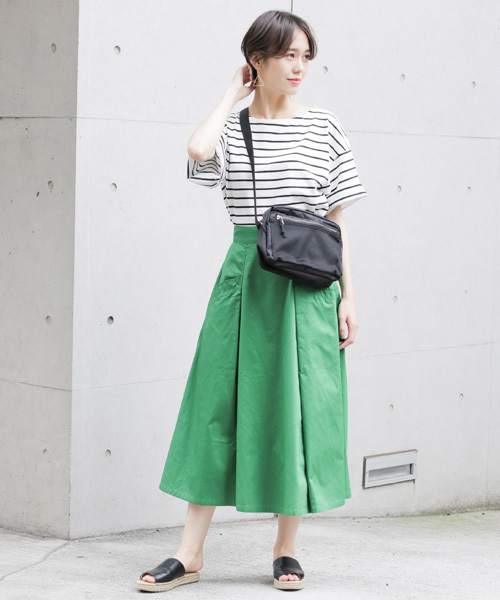 LOWRYS FARM(ローリーズファーム)の「BIGポケットスキフレアスカート 796210(スカート・レディース・ベージュ/グリーン/ネイビー/イエロー/レッド・FREE)」の18枚目の写真