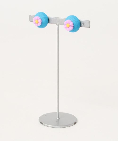 tone(トーン)の「【rurururu】Pastel Flower Pierce(ピアス(両耳用)・レディース・ブラック/レッド/ブルー・FREE)」の2枚目の写真