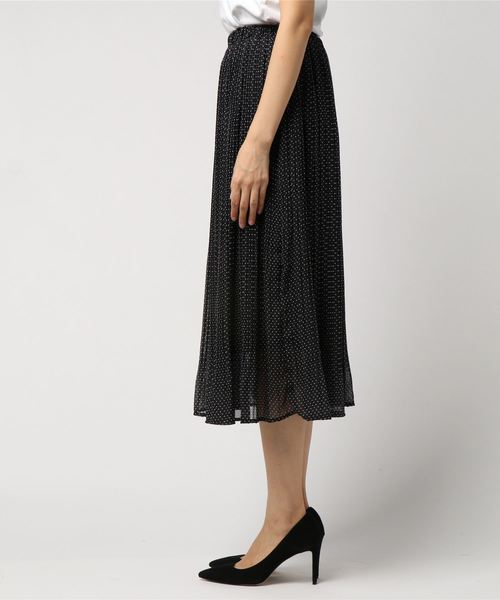 flower(フラワー)の「ドットスウェイングスカート(スカート・レディース・ブラック/ベージュ・FREE)」の4枚目の写真