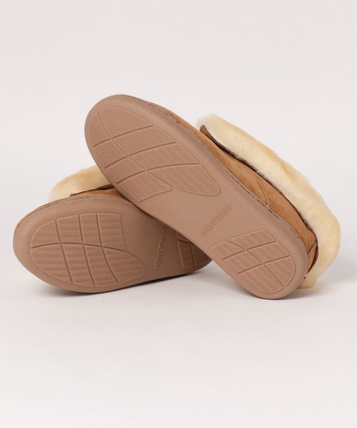 Minnetonka(ミネトンカ)の「MINNETONKA:アンクルブーツ(ブーツ・レディース・ベージュ・38/37/36)」の3枚目の写真
