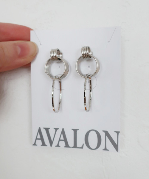 AVALON(U.Q)(アバロン)の「メタルピアス(ピアス(両耳用)・レディース・シルバー/ゴールド・FREE)」の4枚目の写真