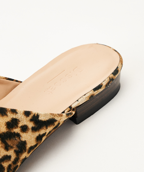 DISCOAT（ディスコート）の「フラットミュールサンダル（サンダル・レディース・ブラック/ブラウン/ベージュ・MEDIUM/LARGE）」の6枚目の写真