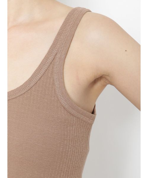 Ungrid（アングリッド）の「ランダムテレコタンクトップ（タンクトップ・レディース・ライトグレー/ブラック/オフホワイト/モカ・FREE）」の7枚目の写真