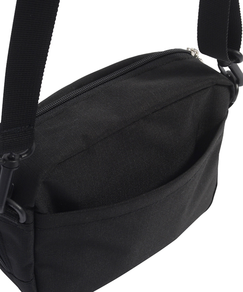 X-girl（エックスガール）の「ADVENTURE MINI SHOULDER BAG（ショルダーバッグ・レディース・ブラック/レッド/パープル/グリーン・ONE SIZE）」の13枚目の写真