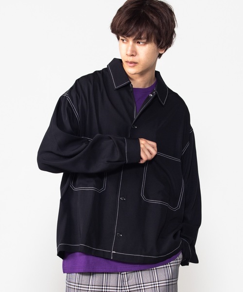 WEGO（ウィゴー）の「WEGO/カラーステッチビッグシルエットシャツ（シャツ/ブラウス・メンズ・ベージュ/ブラウン/ブラック/パープル・MEDIUM/LARGE）」の2枚目の写真