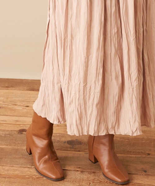 natural couture（ナチュラルクチュール）の「シャイニークリンクルスカート（スカート・レディース・ピンク/ベージュ/ミント/キャメル・FREE）」の8枚目の写真