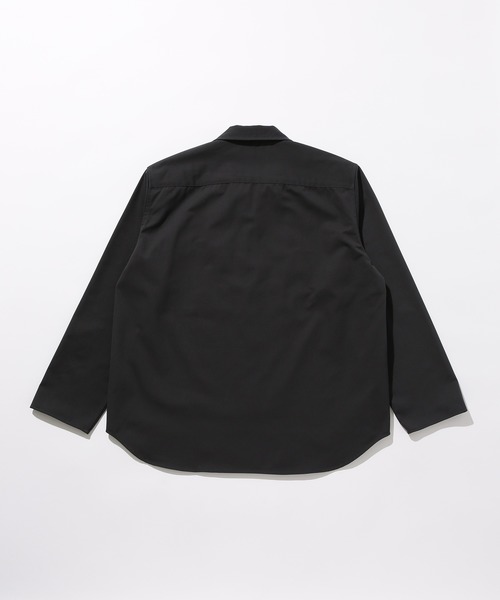 ADAM ET ROPE'（アダムエロペ）の「ハイネック オーバーサイズシャツ（シャツ/ブラウス・メンズ・チャコールグレー/ベージュ系その他・S/M/L）」の7枚目の写真