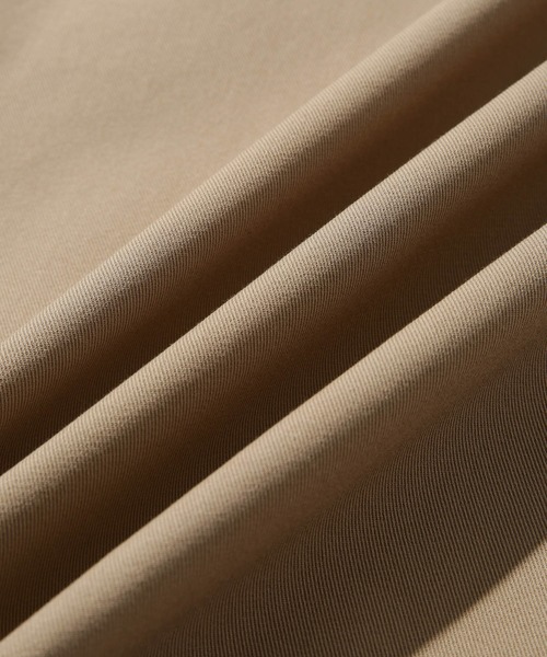 ADAM ET ROPE'（アダムエロペ）の「ハイネック オーバーサイズシャツ（シャツ/ブラウス・メンズ・チャコールグレー/ベージュ系その他・S/M/L）」の12枚目の写真