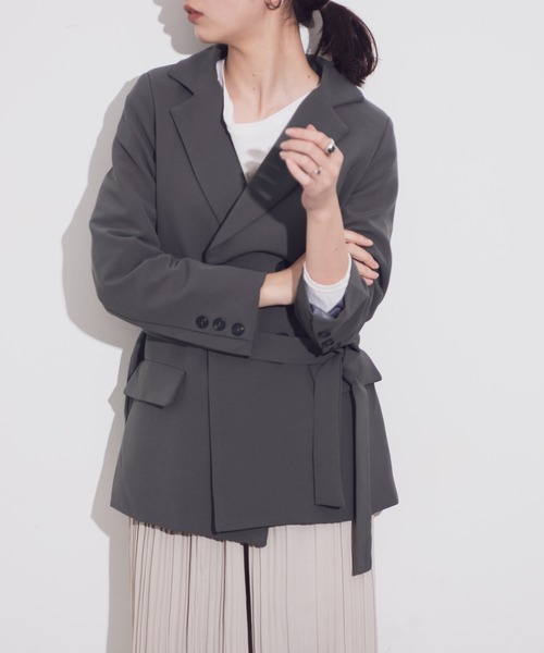 Aunt Marie's(アントマリーズ)の「AUNT MARIE'S ベルト付きダブルテーラードジャケット(テーラードジャケット・レディース・ブラック/グリーン/ナチュラル・FREE)」の21枚目の写真