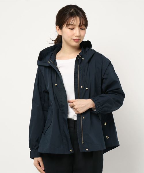 BELLUNA(ベルーナ)の「裾ボタン使いマウンテンパーカー(マウンテンパーカー・レディース・ネイビー/オリーブ/サンドベージュ・MEDIUM/LARGE/X-LARGE)」の14枚目の写真