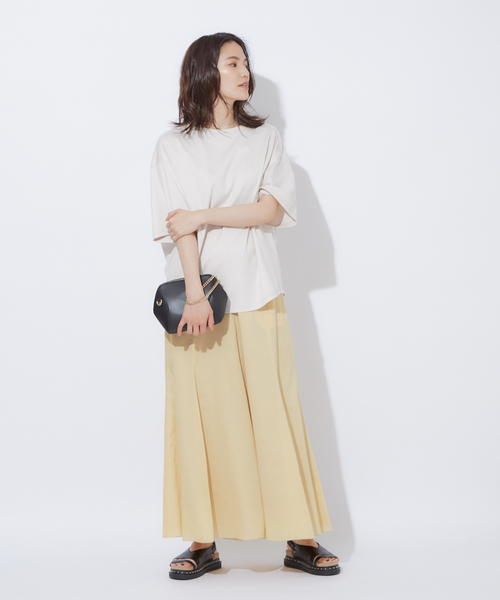 qualite（カリテ）の「エアーマーメイドフレアーパンツ（その他パンツ・レディース・ベージュ/イエロー/ネイビー・36/38）」の11枚目の写真