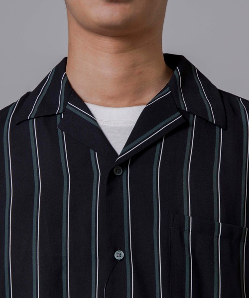 WEGO(ウィゴー)の「WEGO/クラブストライプ開襟シャツ(シャツ/ブラウス・メンズ・ブラック系その他4/ベージュ系その他4・MEDIUM/LARGE)」の4枚目の写真