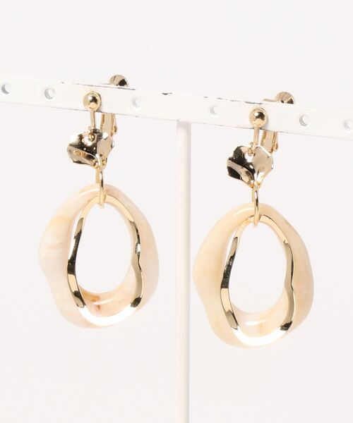 apres jour mignon（アプレジュールミニョン）の「【apresjour mignon×ARIAZ】ニュアンスカラーストーンイヤリング（イヤリング・レディース・ホワイト/ライトブルー/ダークブラウン/ベージュ/パープル/オフホワイト/アイボリー/ライトブラウン/キャメル/ピンクベージュ/ライトピンク・ONESIZE）」の16枚目の写真