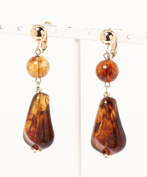 apres jour mignon（アプレジュールミニョン）の「【apresjour mignon×ARIAZ】ニュアンスカラーストーンイヤリング（イヤリング・レディース・ホワイト/ライトブルー/ダークブラウン/ベージュ/パープル/オフホワイト/アイボリー/ライトブラウン/キャメル/ピンクベージュ/ライトピンク・ONESIZE）」の18枚目の写真