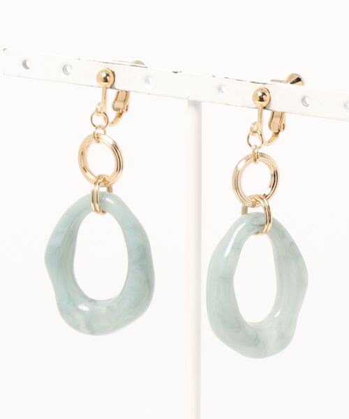 apres jour mignon（アプレジュールミニョン）の「【apresjour mignon×ARIAZ】ニュアンスカラーストーンイヤリング（イヤリング・レディース・ホワイト/ライトブルー/ダークブラウン/ベージュ/パープル/オフホワイト/アイボリー/ライトブラウン/キャメル/ピンクベージュ/ライトピンク・ONESIZE）」の21枚目の写真