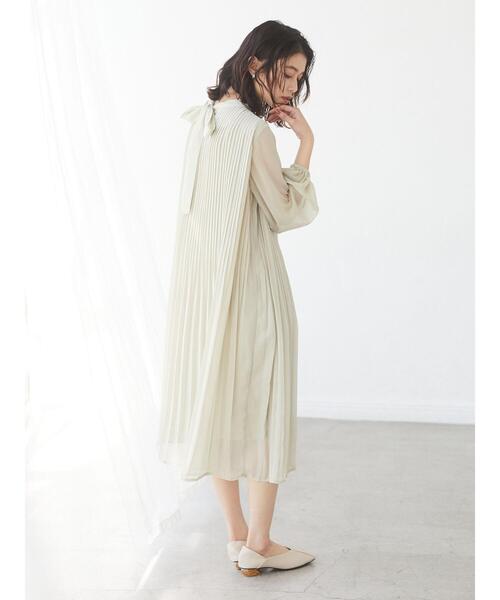 Green　Parks（グリーンパークス）の「シフォンプリーツワンピース＊（ワンピース・レディース・ブラック/パープル/ライトカーキ・FREE）」の4枚目の写真
