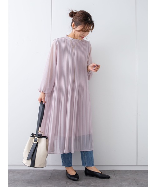 Green　Parks（グリーンパークス）の「シフォンプリーツワンピース＊（ワンピース・レディース・ブラック/パープル/ライトカーキ・FREE）」の16枚目の写真