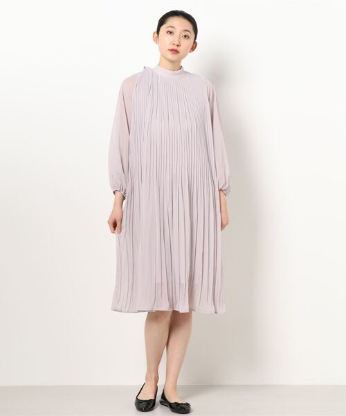 Green　Parks（グリーンパークス）の「シフォンプリーツワンピース＊（ワンピース・レディース・ブラック/パープル/ライトカーキ・FREE）」の21枚目の写真